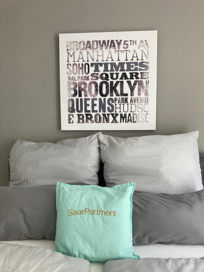Living At Saarpartments - Adultsonly - Business & Holiday Homes With Kitchen For Long- And Short Term Stay, 3 Min To St Johanner Markt And Points Of Interest ザールブリュッケン エクステリア 写真
