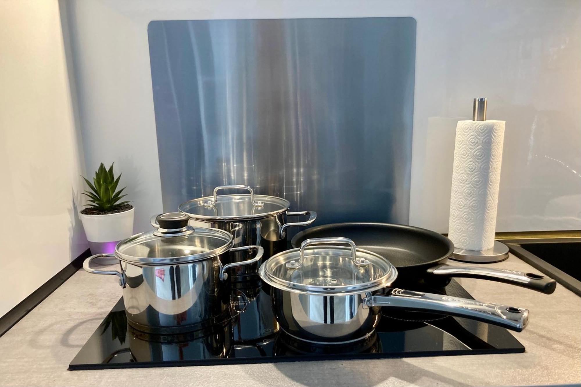 Living At Saarpartments - Adultsonly - Business & Holiday Homes With Kitchen For Long- And Short Term Stay, 3 Min To St Johanner Markt And Points Of Interest ザールブリュッケン エクステリア 写真